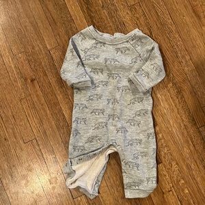 Egg by Susan Lazar tiger sweat outfit 12 months